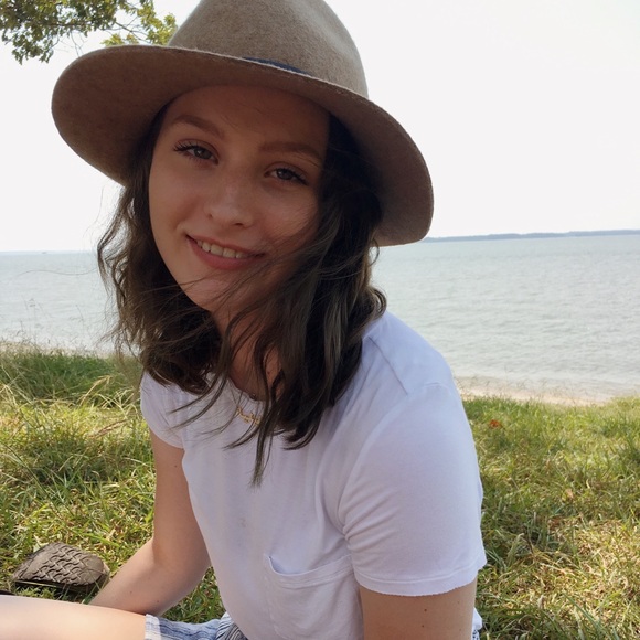 oliviaaburkett